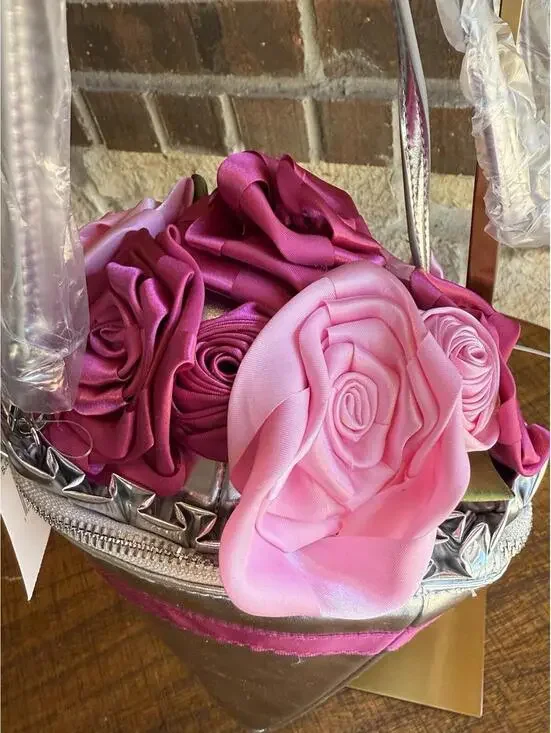 🌸 Betsey Johnson Kitsch Somethin New Bouquet Pink Silver Crossbody Bag NWT - Picture 12 of 14